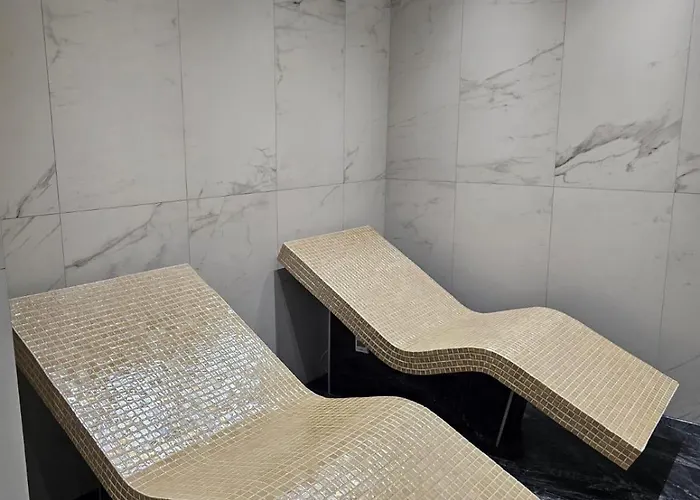 アパート Sg ズラティボール